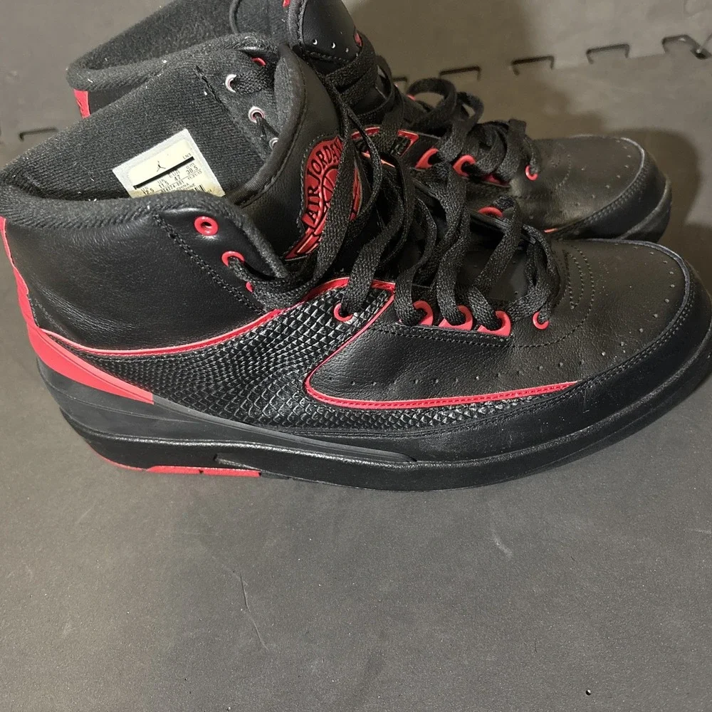 Air Jordan 2‎ Retro 